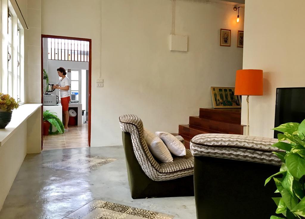 Tato House Hotel Chiang Mai Exterior photo